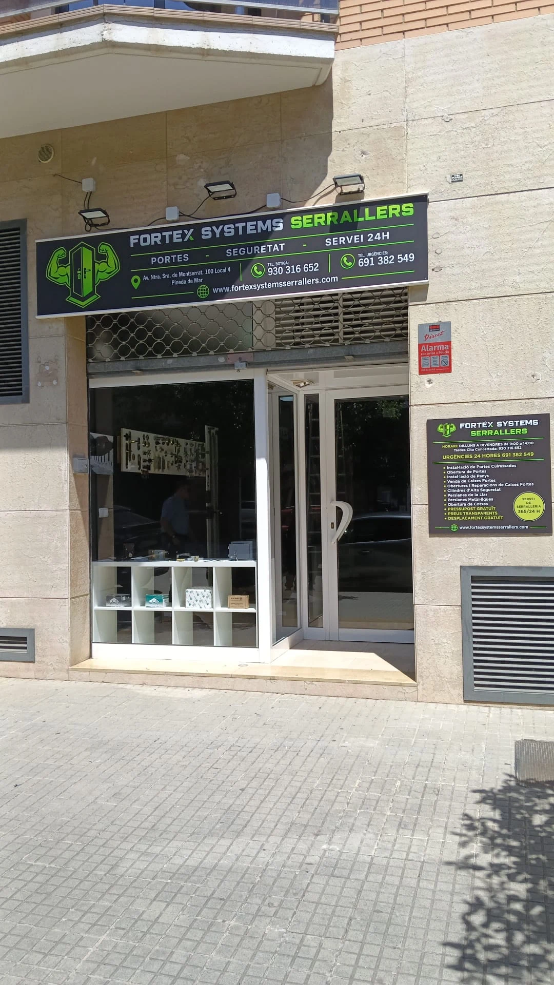 Fachada profesional de Fortex Systems Serrallers